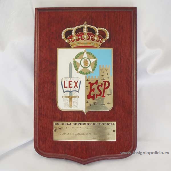 Metopa de la Escuela Superior de Policía Metopa de la Escuela Superior de Policía